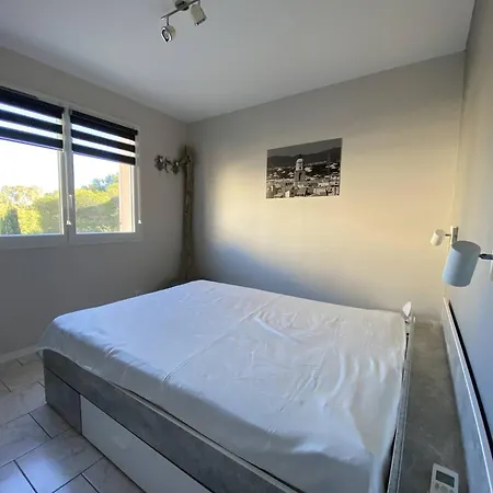T3 Climatisé, Calme, Proche Plages Et Commerces, Terrasse Et Parking - Fr-1-100-322 Cavalaire-sur-Mer